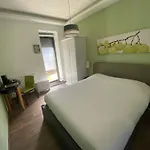 Bed & Breakfast De Tussenstop 3*